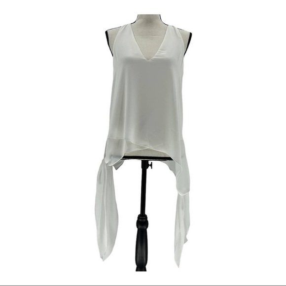 BCBGMaxazria Carlie Handkerchief Hem Blouse - Picture 4 of 8